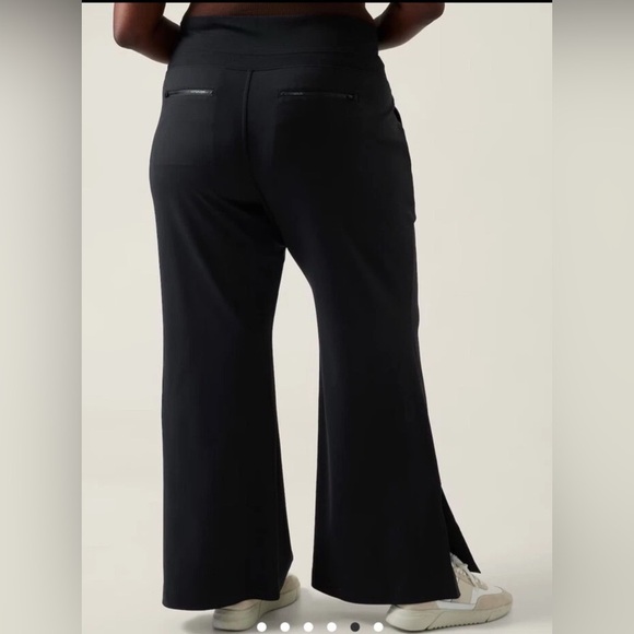 ATHLETA Pants Women’s Venice Flare 3X Black Pull On Sculptek Wide Leg Stretch - Picture 2 of 9